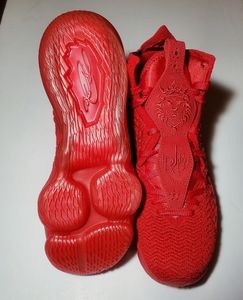 Nike LeBron 17 Basketball Shoes Red Carpet